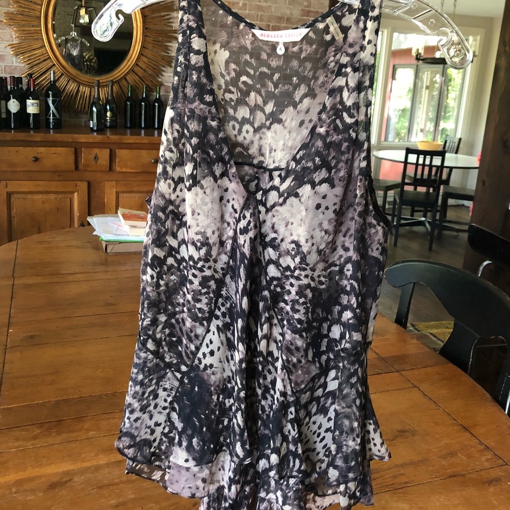 Adorable tank! Size 4. Worn once